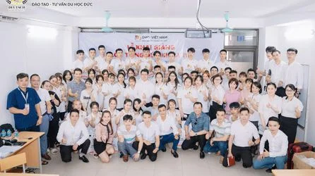 DWN Việt Nam - Trung Tâm Đào Tạo & Tư Vấn Du Học Nghề Đức cac-hoat-dong-dwn-viet-nam (7)