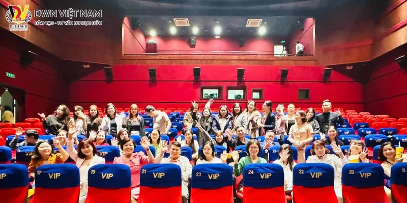 [DWN] Tặng 120 vé xem phim "Đào, phở và piano" cho CBNV và người thân