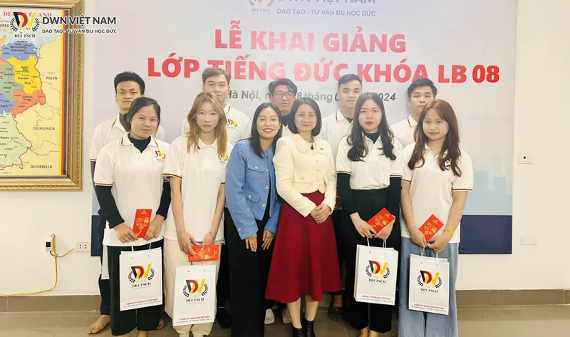 DWN VIỆT NAM - Khai giảng khóa học tiếng Đức K147 đầu xuân Giáp Thìn 2024 khai giang khoa tieng duc 147 dwn viet nam 6