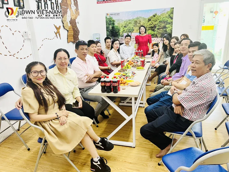 Khai xuân như ý - Phú quý toàn niên khai xuan dwn viet nam 2024 1