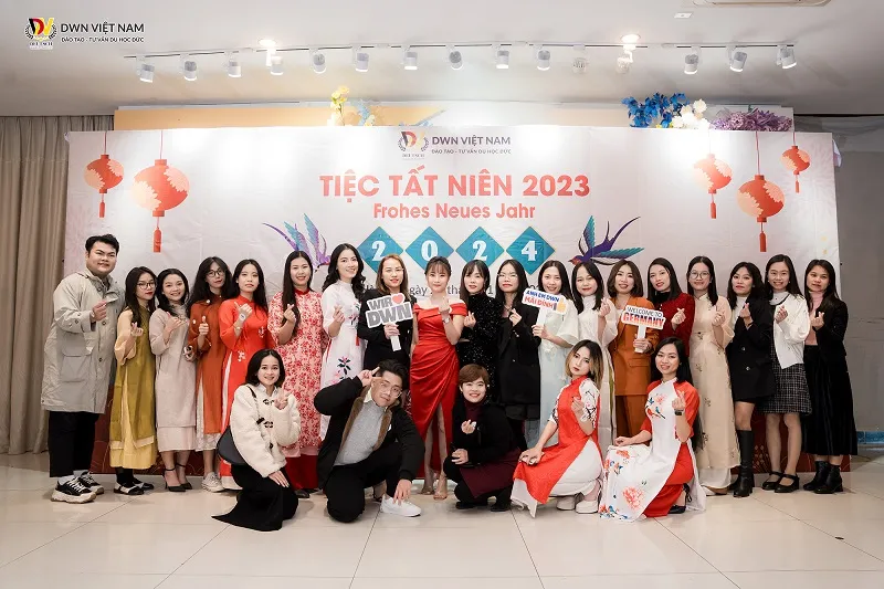 tiec tat nien dwn viet nam 2023 2