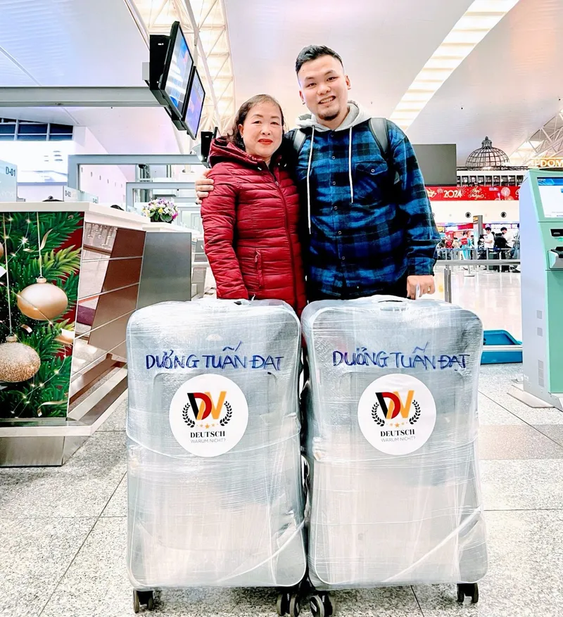 Tiễn bay học viên Dương Tuấn Đạt - Nghệ An tien bay duong tuan dat 2