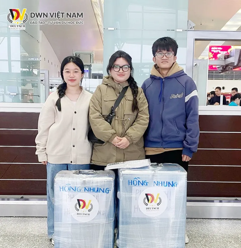 tien bay thang 2 2024 4